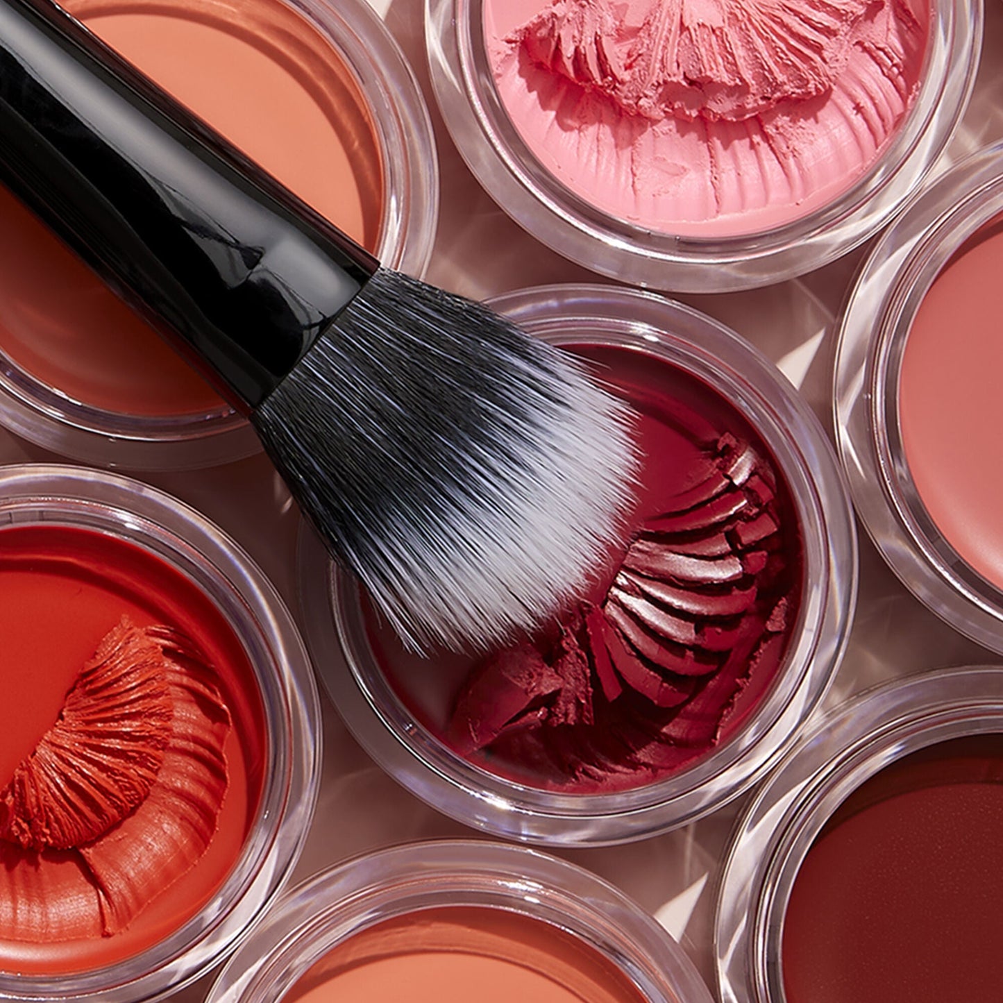 putty-blush-brush-j2 011321_PuttyBlush-Brush_V2_COMP_Final_IGF2.jpg