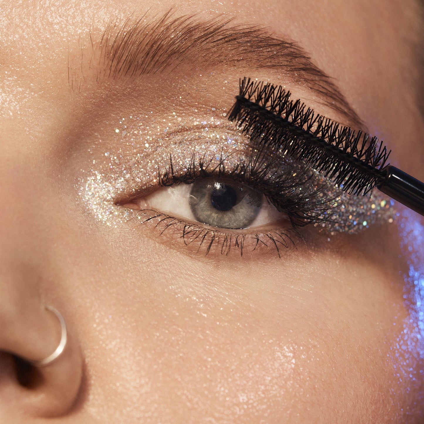 big-mood-waterproof-mascara-d4 013121_ToveLo_Mascara_0385_IGF_1_55f9a52b-3628-4190-803b-2260ed81d014.jpg