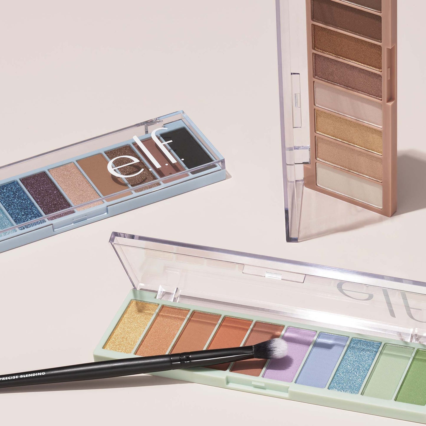 perfect-10-eyeshadow-palette-o8 022123_10pcEye-Hero_0048ALT-FOCUSSTACK-2-RGB_IGF.jpg