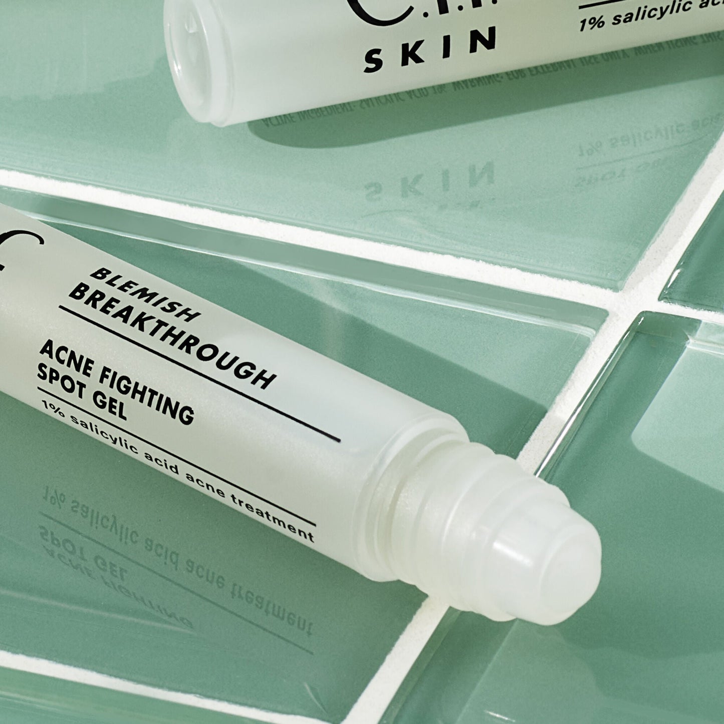 blemish-breakthrough-acne-fighting-spot-gel-f0 05_021622_SL_BT_Gel_Main_0218_FINAL_IGF_V2.jpg