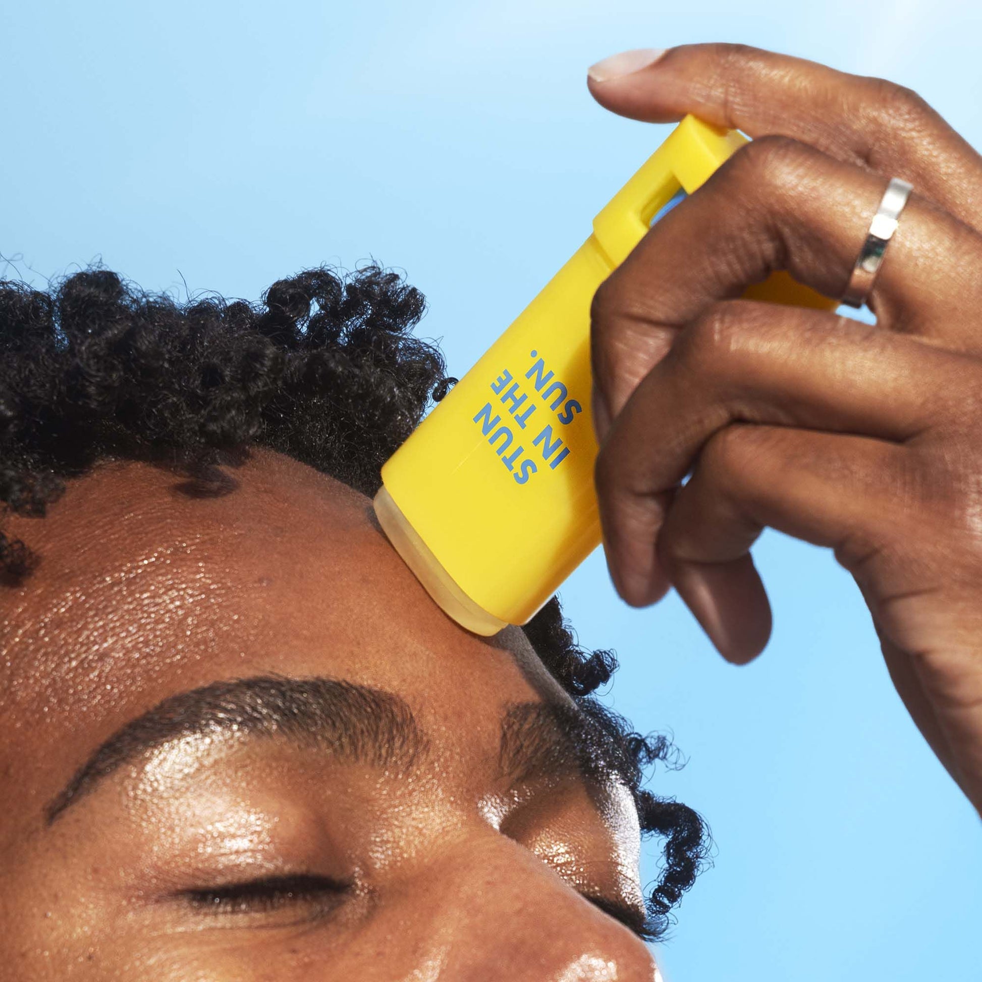 suntouchable-invisi-stick-spf-50-e6 060624_Mikel_InvisiStick_0107_v2_IGF.jpg