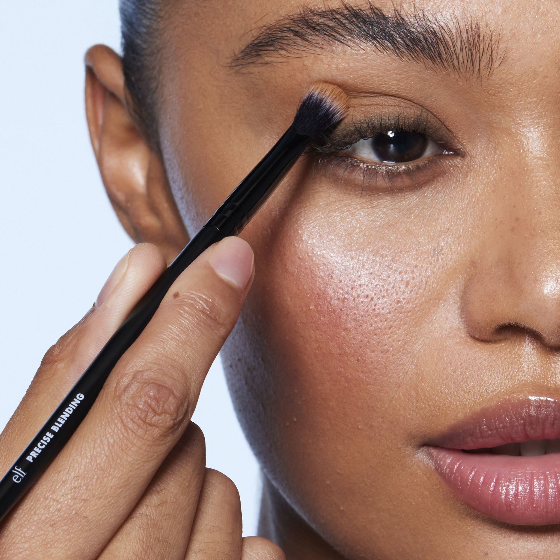 precise-blending-brush-a9 81284_Tapered_Blending_Brush.jpg