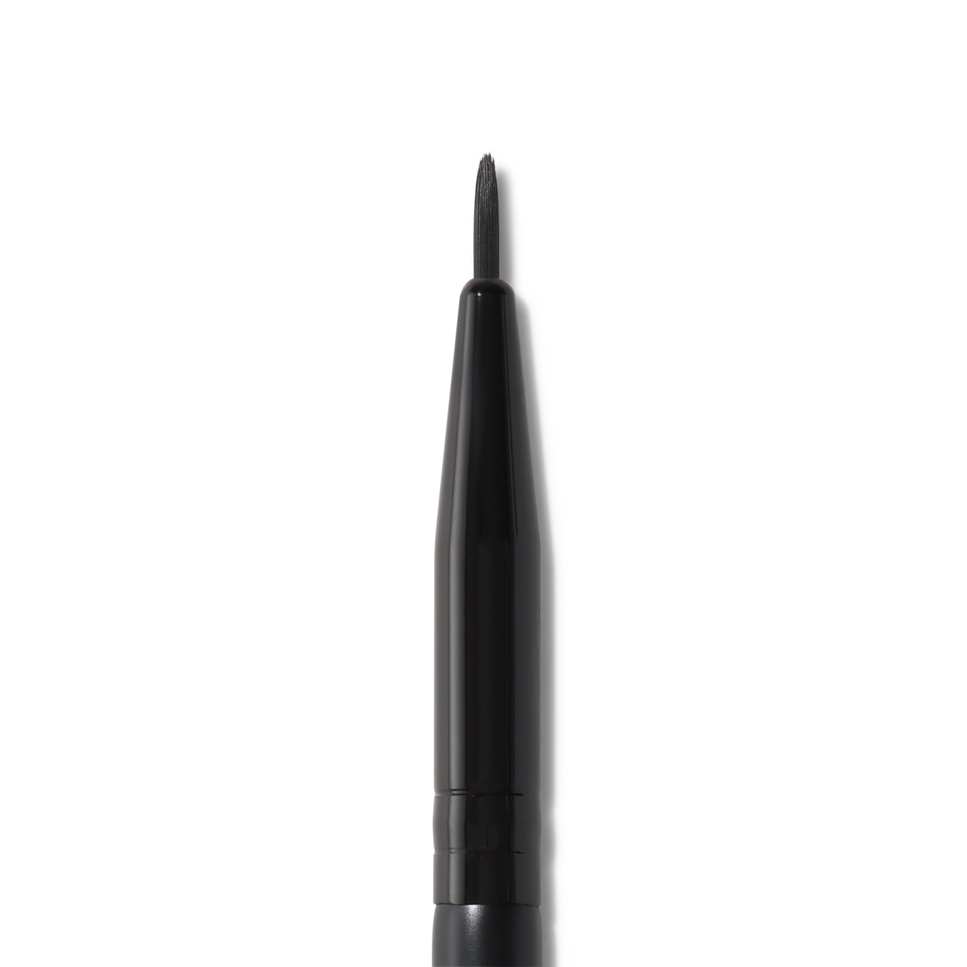 ultra-fine-eyeliner-brush-d3 81915_detail_R.png