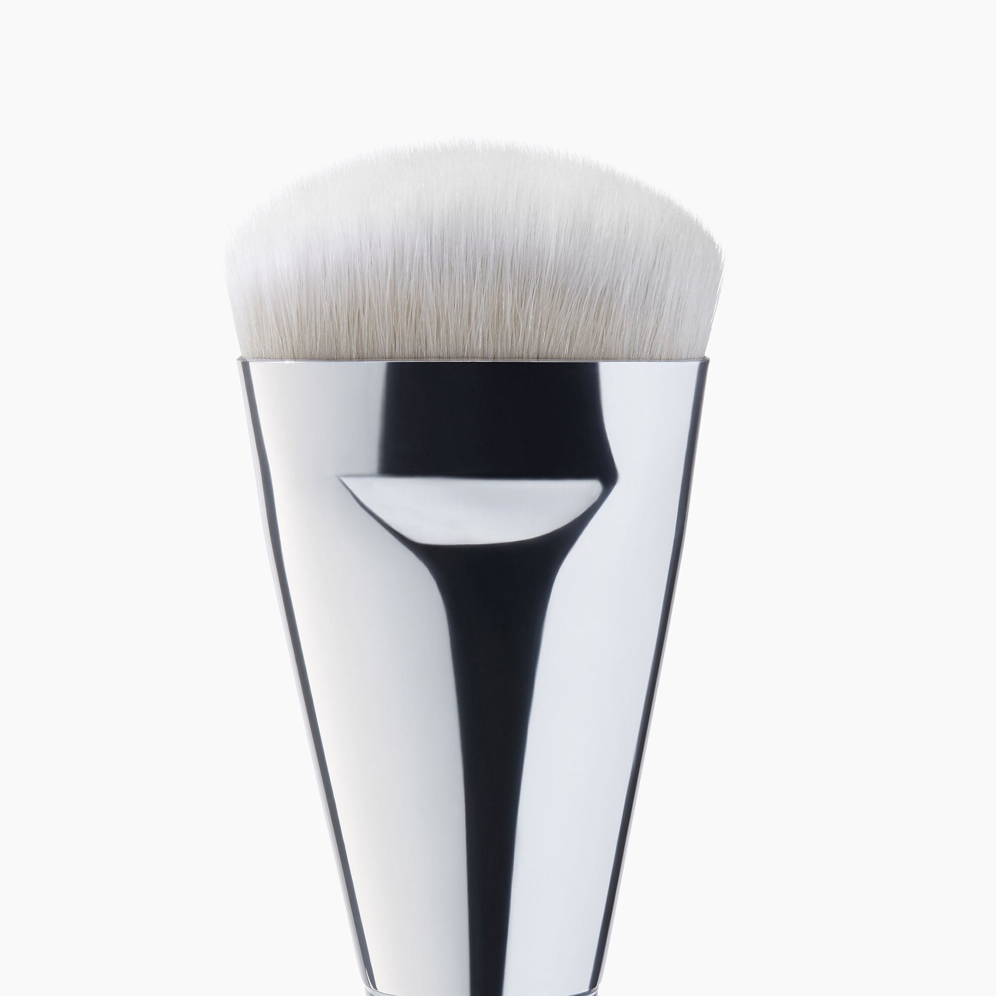 precision-sculpting-brush-y8 85313_PrecisionSculptingBrush_Macro_V2.jpg