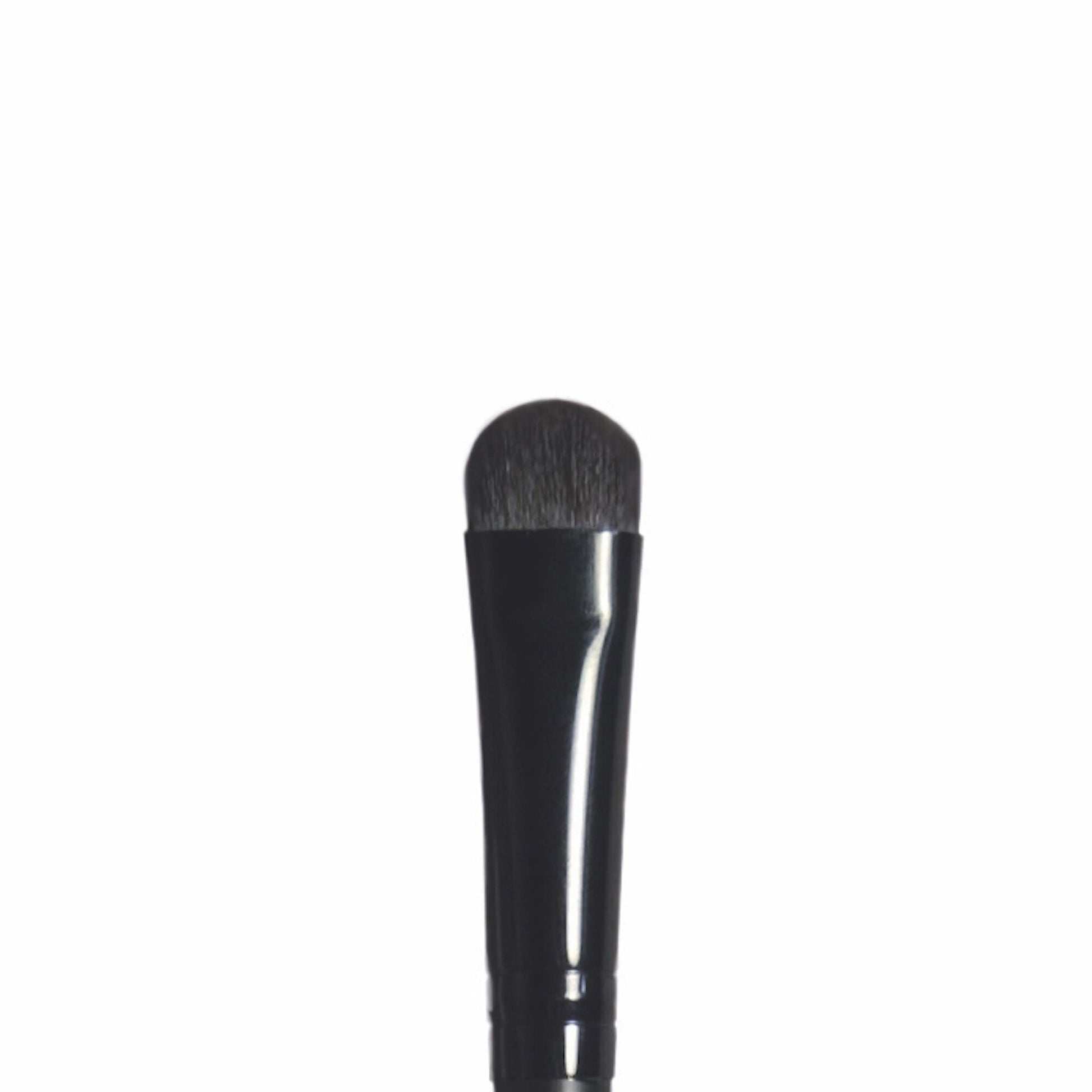 eyeshadow-c-brush-f3 BREYE_84008_Macro_C.jpg